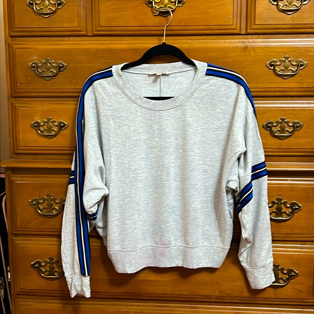Express Super Soft Crewneck